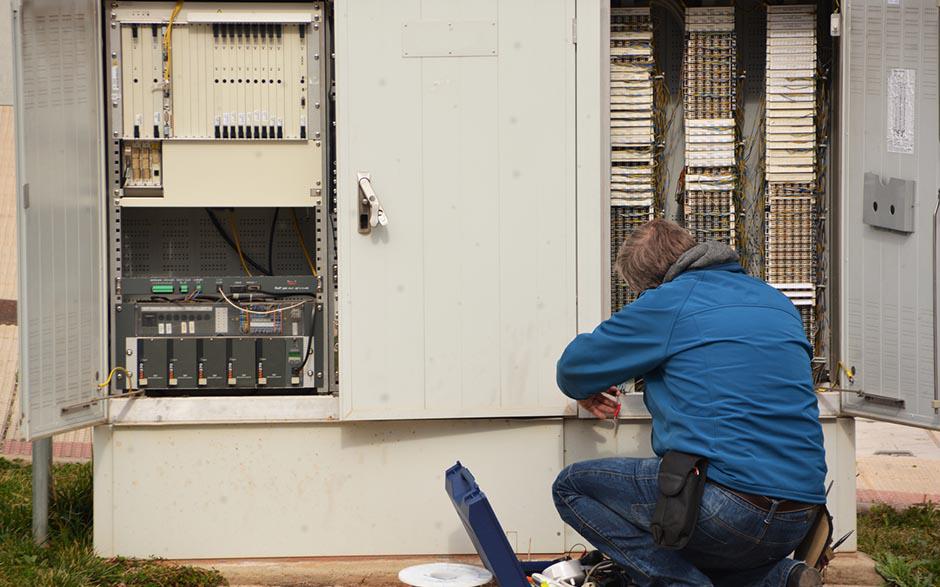 monteur électricien La Chapelle-Gauthier